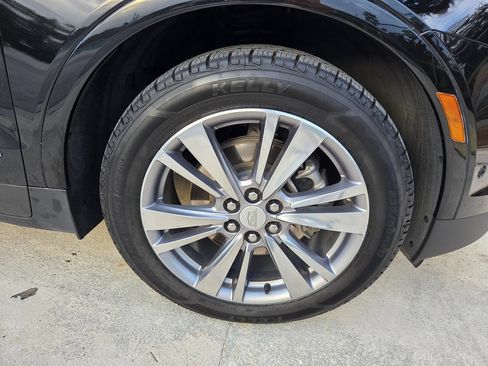 Used 2024 Cadillac XT5 Premium Luxury w/ Technology Package FWD image 18