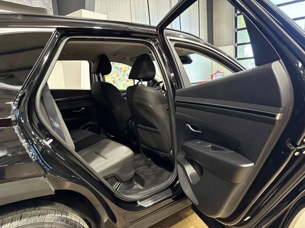 Used 2023 Hyundai Tucson Blue AWD/4WD image 90