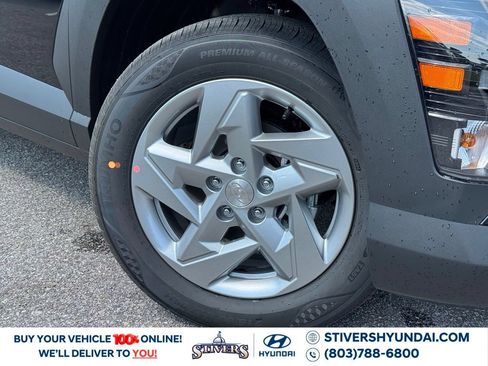 New 2026 Hyundai Kona SE FWD image 5