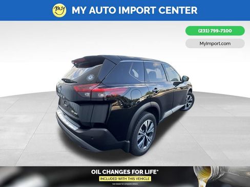 Used 2021 Nissan Rogue SV AWD/4WD image 5