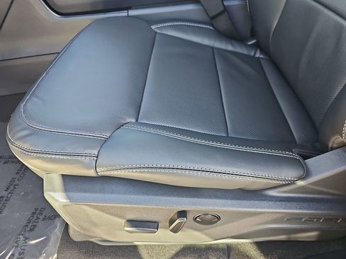 New 2026 Ford Expedition Platinum w/ Driver's Package image 31