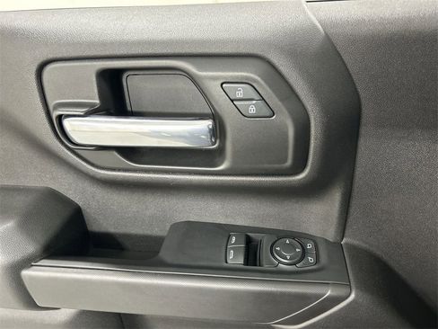 Used 2022 GMC Sierra 1500 Pro w/ Convenience Package image 11