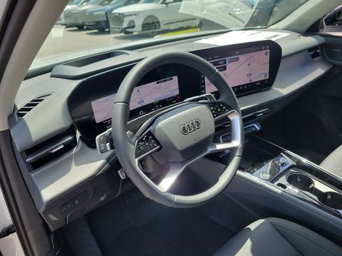 New 2026 Audi Q3 quattro 2.0T AWD/4WD image 7