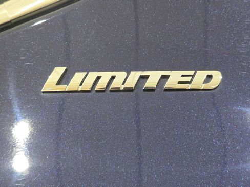 Certified 2024 Toyota Tundra Limited AWD/4WD image 7