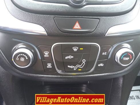 Used 2020 Chevrolet Equinox LT AWD/4WD image 19