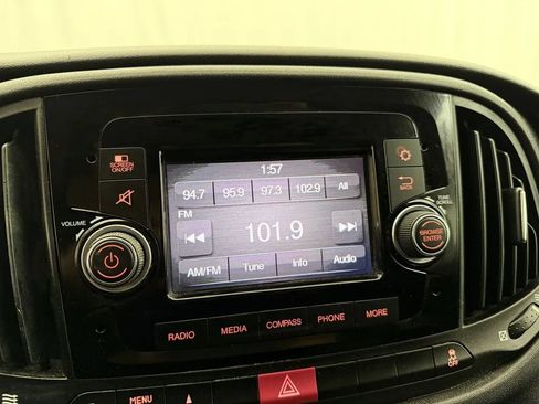 Used 2020 RAM ProMaster City Tradesman FWD image 13