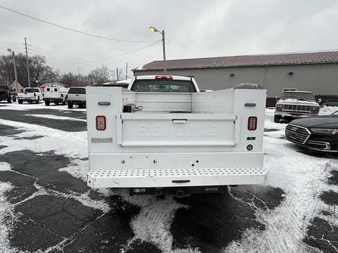 Used 2018 Chevrolet Silverado 2500 W/T w/ WT Fleet Convenience Package image 4