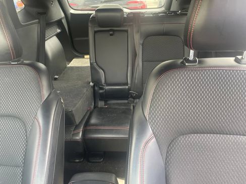 Used 2025 Ford Escape ST-Line w/ Tech Pack #1 AWD/4WD image 15