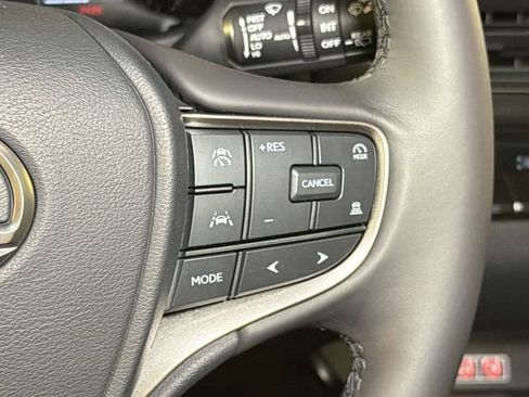 Certified 2025 Lexus UX 300h AWD w/ Accessory Package (Z1) image 24