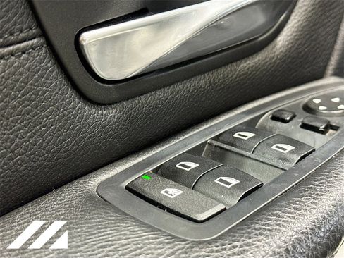 Used 2015 BMW 335i xDrive Sedan image 19