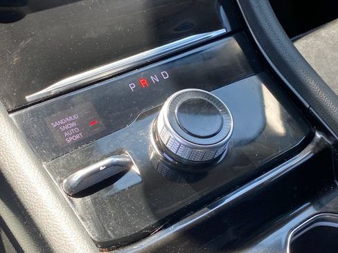 Used 2023 Jeep Grand Cherokee Limited AWD/4WD image 13