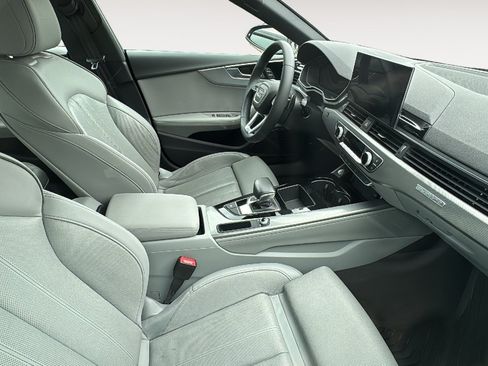 Used 2024 Audi A5 2.0T Premium Plus AWD/4WD image 18