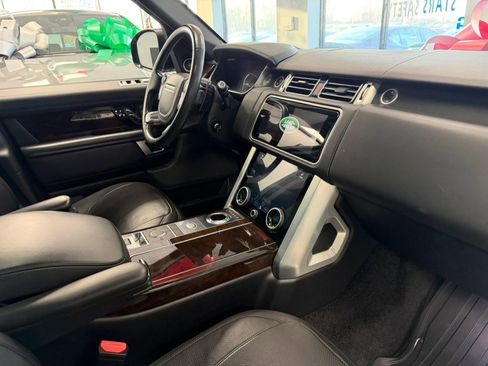 Used 2020 Land Rover Range Rover HSE image 54
