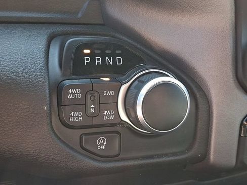 Used 2021 RAM 1500 Big Horn AWD/4WD image 16