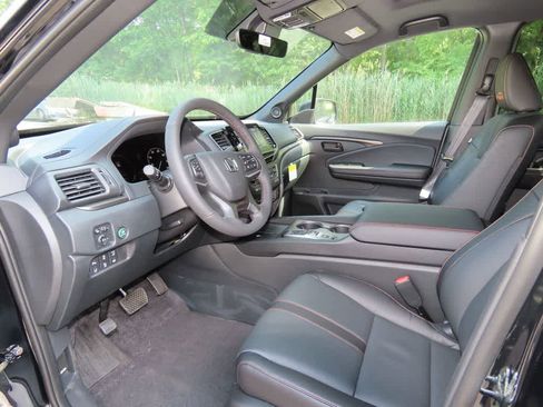 New 2026 Honda Ridgeline TrailSport image 2