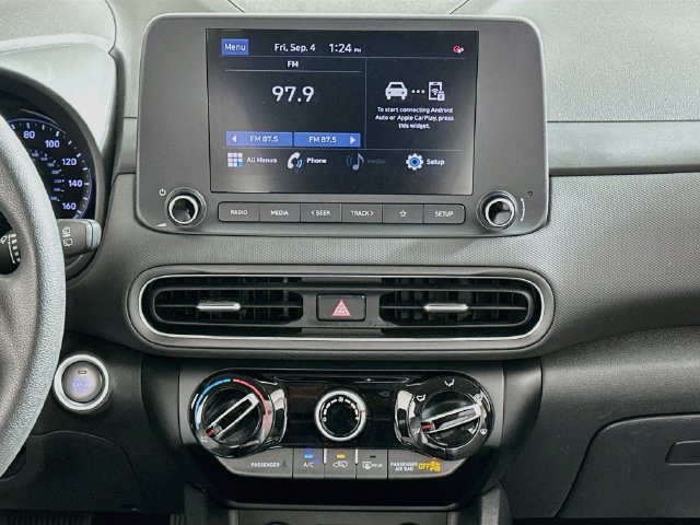 Used 2023 Hyundai Kona SEL FWD image 15
