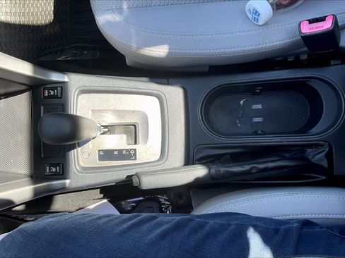 Used 2015 Subaru Forester 2.5i Premium image 10