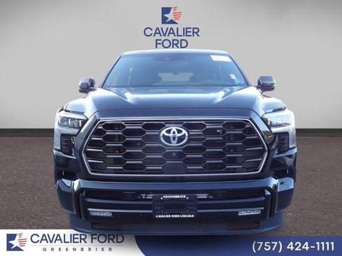Used 2024 Toyota Sequoia Platinum AWD/4WD image 5