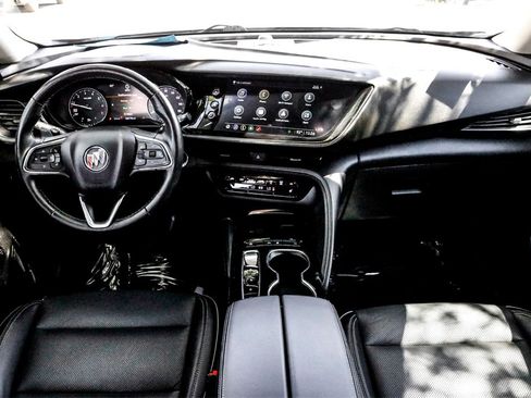 Used 2023 Buick Envision Essence image 29