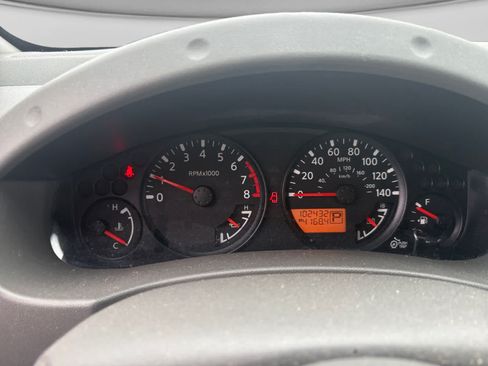 Used 2018 Nissan Frontier SV RWD image 11