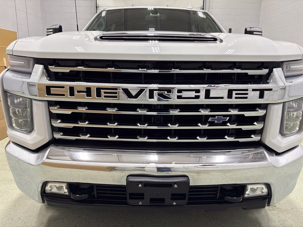 Used 2021 Chevrolet Silverado 2500 LTZ AWD/4WD image 8