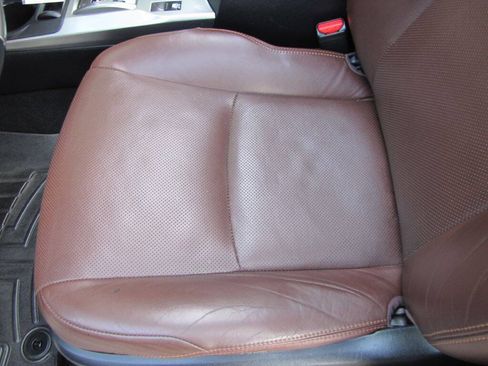 Used 2015 Toyota 4Runner Limited AWD/4WD image 14