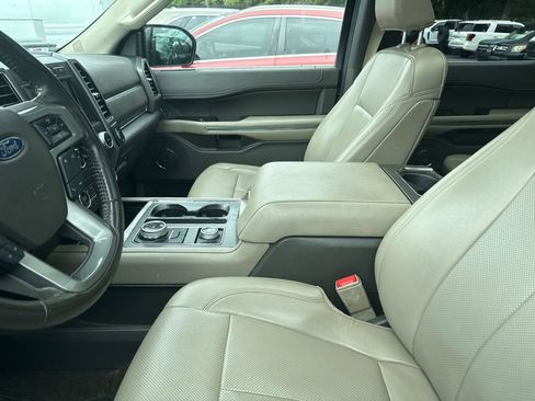 Used 2021 Ford Expedition XLT AWD/4WD image 8