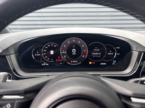 Certified 2024 Porsche Cayenne S image 15