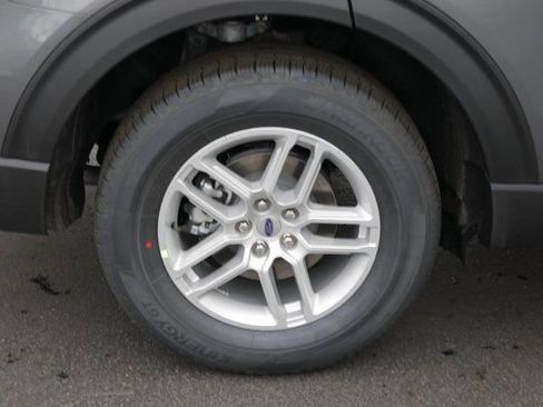 New 2026 Ford Explorer Active image 14