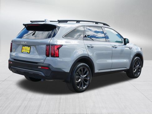 Certified 2023 Kia Sorento X-Line EX AWD/4WD image 7