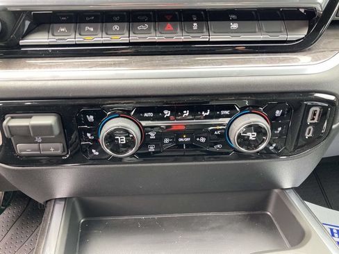 New 2026 Chevrolet Silverado 1500 LTZ w/ LTZ Convenience Package II AWD/4WD image 22