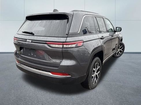 Used 2024 Jeep Grand Cherokee Limited w/ Trailer Tow Package image 4