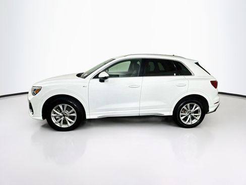 Used 2025 Audi Q3 2.0T Premium AWD/4WD image 4