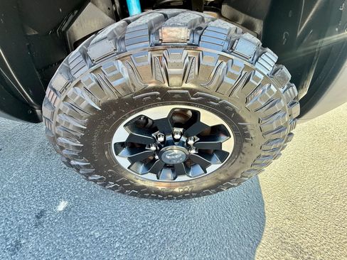 Used 2017 RAM 2500 Power Wagon w/ Luxury Group AWD/4WD image 17