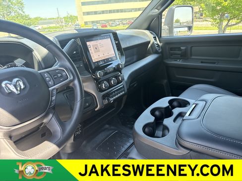New 2026 RAM 5500 Tradesman AWD/4WD image 25