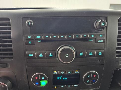 Used 2011 Chevrolet Silverado 1500 LT w/ All-Star Edition image 21