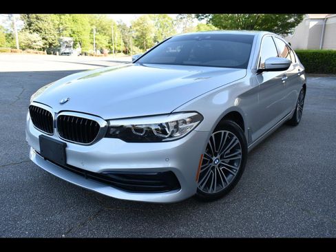 Used 2019 BMW 530i xDrive w/ Convenience Package image 1
