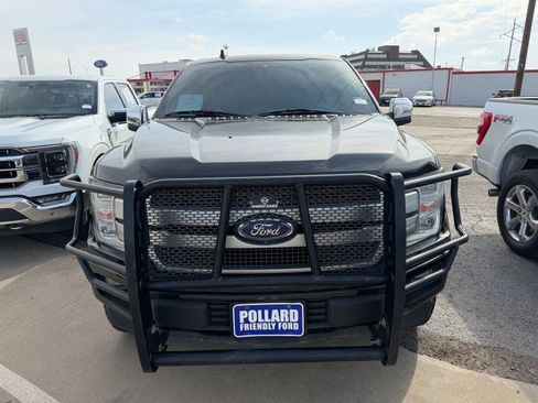 Used 2019 Ford F150 Platinum w/ Equipment Group 701A Luxury AWD/4WD image 2