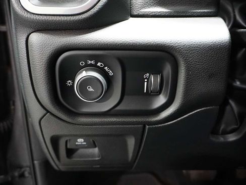 Used 2024 RAM 1500 Laramie image 27