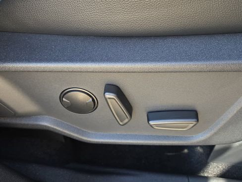 Used 2024 Ford Bronco Outer Banks image 23