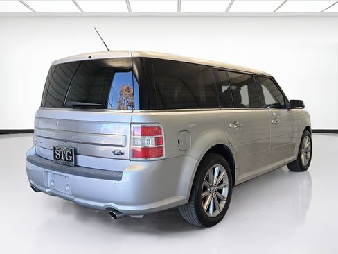 Used 2019 Ford Flex Limited image 4