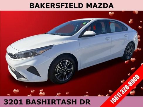 Used 2024 Kia Forte LXS image 1