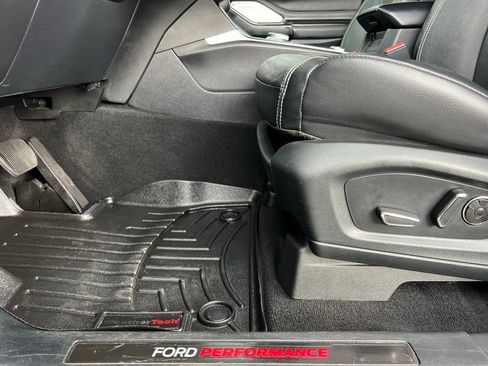 Used 2020 Ford Explorer ST w/ ST Street Pack image 38