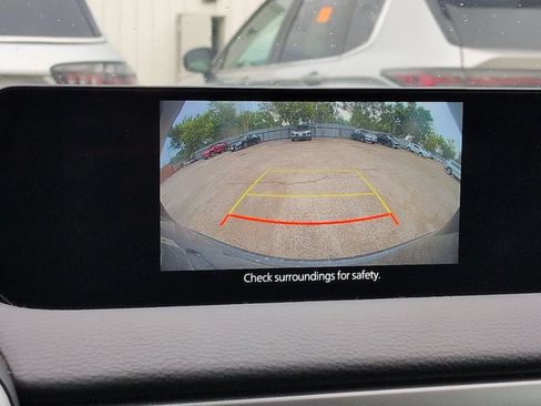Used 2025 MAZDA CX-50 AWD 2.5 S w/ Preferred Package image 4