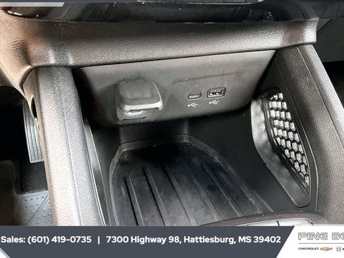 Used 2024 Chevrolet TrailBlazer ACTIV FWD image 24
