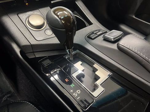 Used 2015 Lexus ES 350 w/ Luxury Package FWD image 21