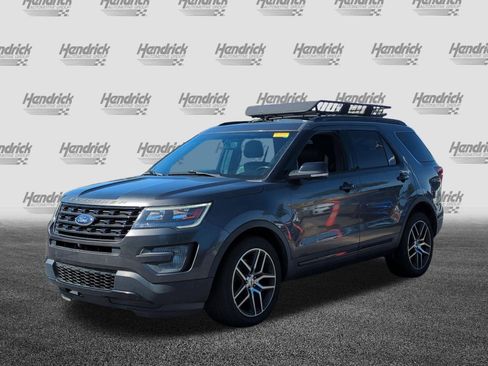 Used 2017 Ford Explorer Sport w/ Equipment Group 401A AWD/4WD image 5