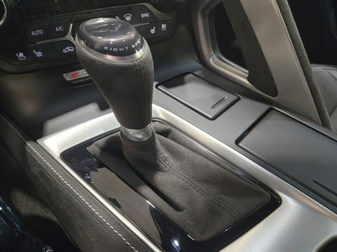 Used 2017 Chevrolet Corvette Z06 image 27