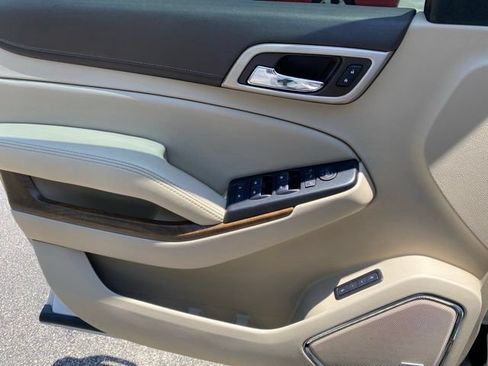 Used 2019 GMC Yukon Denali w/ Denali Ultimate Package RWD image 31