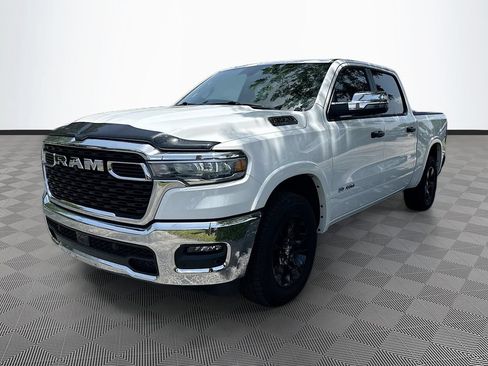 Used 2025 RAM 1500 Big Horn AWD/4WD image 3